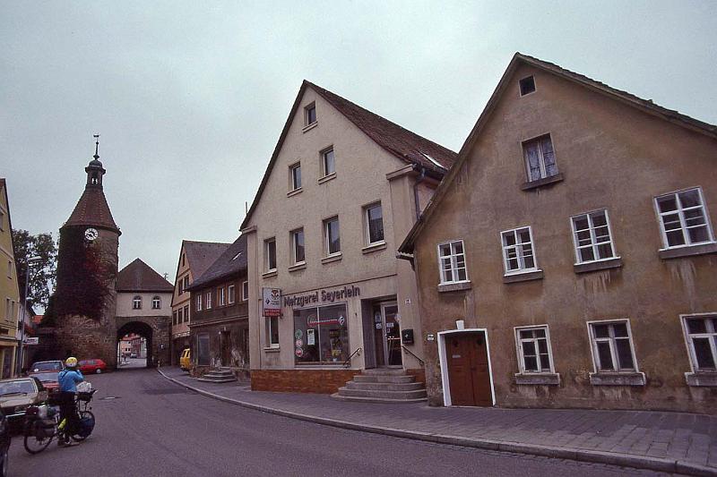 WT 4400 392-34 Germany 3.jpg